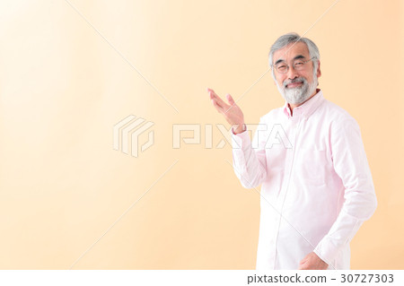 Senior man portrait 30727303