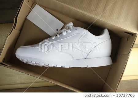 Sports shoes Sports shoes 30727706