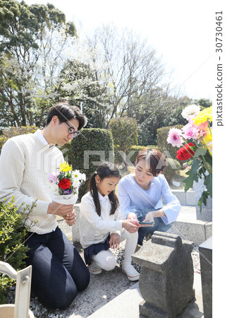 參觀墳墓 30730461