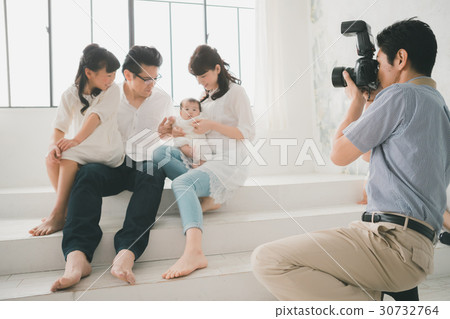 Family Photograph, photo studio, family 30732764