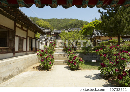 Dosan Seowon, Andong City, Gyeongbuk Dosan Seowon, Andong City, Gyeongbuk 30732831