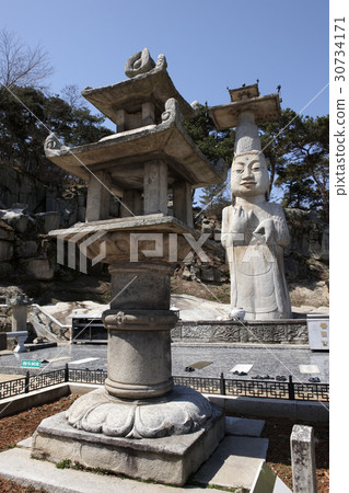 (Treasure No.218), Container Stone Mireuk Bodhisattva Statue (Treasure No. 218), Container, Nonsan City, 30734171