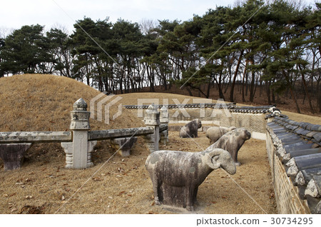 Seojungneung, Goyang City, Gyeonggi-do Seojungneung, Goyang City, Gyeonggi-do 30734295