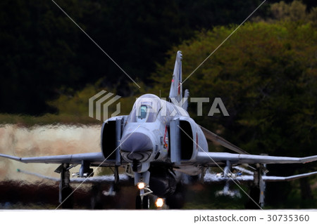 Air Self Defense Force Battle Machine Taxing F - 4 EJ 30735360