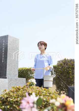 參觀墳墓 30737386