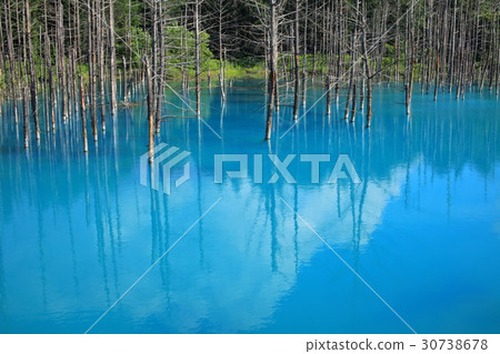 Hokkaido Blue Pond Hokkaido Blue Pond 30738678