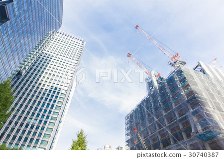 Office building under construction Office building under construction 30740387