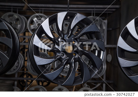 Drying of black disks after powder coating 30742027