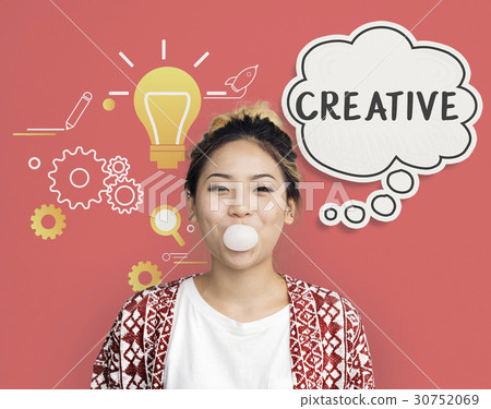Imagining creative inspiration thought bubble 30752069