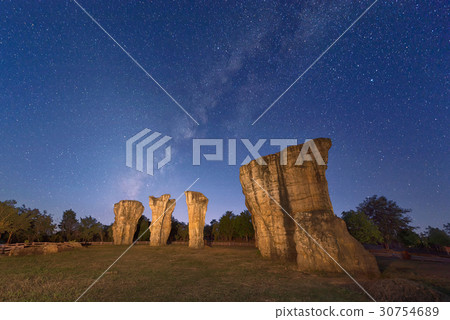 The Milky Way over Mor Hin Khao 30754689