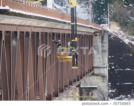 桁架橋的橋樑檢查 30758865