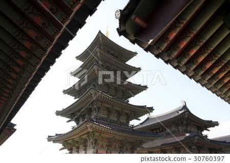 忠武縣釜山百濟文化中心 忠武縣釜山百濟文化中心 30760397