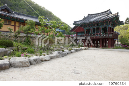 Shinheungsa, Soraksan, Sokcho, Gangwon-do Shinheungsa, Soraksan, Sokcho, Gangwon-do 30760884