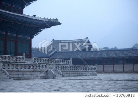 Kunjeongjeon (National Treasure No.223), Gyeongbokgung Palace, Jongno-gu, Seoul Kunjeongjeon (National Treasure No.223), Gyeongbokgung Palace, Jongno-gu, Seoul 30760918