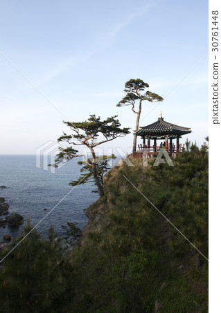 元山大學(歷史遺址第495號),江原道襄陽郡 元山大學(歷史遺址第495號),江原道襄陽郡 30761448