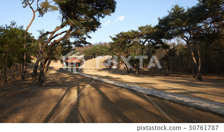 Changungung Jungjaekgung,Changleung,Seorungneung(歷史遺址198號),京畿道高陽市 Changungung Jungjaekgung,Changleung,Seorungneung(歷史遺址198號),京畿道高陽市 30761787