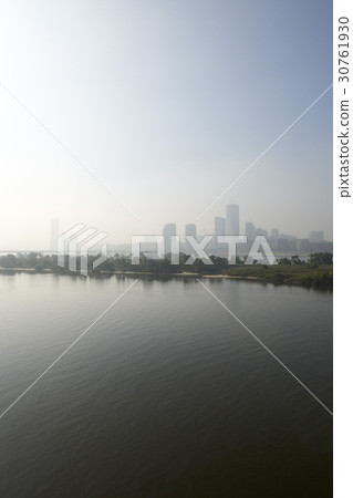 Bam Island, Yeouido, Yeongdeungpo-gu, Han River, Seoul Bam Island, Yeouido, Yeongdeungpo-gu, Han River, Seoul 30761930