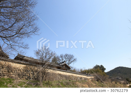 Yangdong Folk Village, Gyeongju City, Gyeongbuk Province 30762279