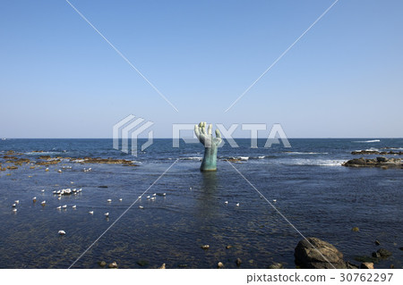 Hands of mutual growth, Homi Cape, Pohang, Gyeongbuk 30762297