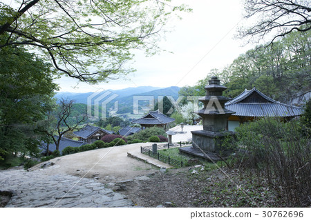 Boseoksa三層寶塔(Treasure No. 249),Buseok,Yeongju,Gyeongbuk Boseoksa三層寶塔(Treasure No. 249),Buseok,Yeongju,Gyeongbuk 30762696