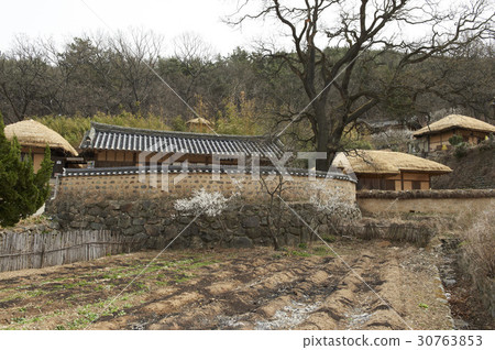 Yangdong Folk Village, Gyeongju City, Gyeongbuk Province Yangdong Folk Village, Gyeongju City, Gyeongbuk Province 30763853