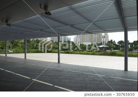 Cheongja Jung, National Museum of Korea, Yongsan-gu, Seoul 30765650