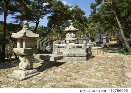 （寶物388號），楊居伊寺，吉莫大使塔，雙子磁鐵等（寶藏389），京畿道楊居寺東安寺 30766068