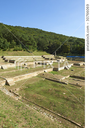 Lee Byung-am Temple, Jiudo Pagoda, Yangju Amusement Site (Historic Site No. 128), Cheonbo Mountain, Yangju City, Gyeonggi-do Lee Byung-am Temple, Jiudo Pagoda, Yangju Amusement Site (Historic Site No. 128), Cheonbo Mountain, Yangju City, Gyeonggi-do 30766069