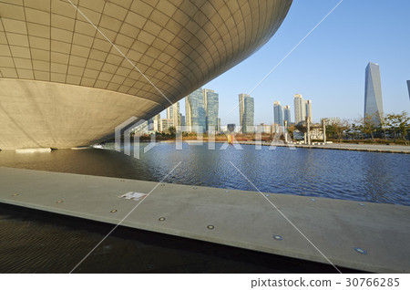 Triball, Northeast Asia Trade Tower, The Shop First World, Thepip Central Park, Central Park, Songdo, Yeonsu-gu, Incheon Triball, Northeast Asia Trade Tower, The Shop First World, Thepip Central Park, Central Park, Songdo, Yeonsu-gu, Incheon 30766285