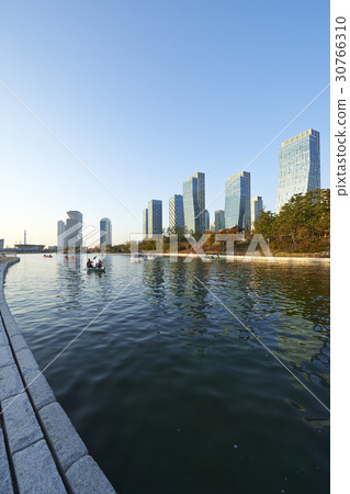 I Tower, Songdo IBS Tower, Thepip Central Park, Central Park, Songdo, Yeonsu-gu, Incheon 30766310