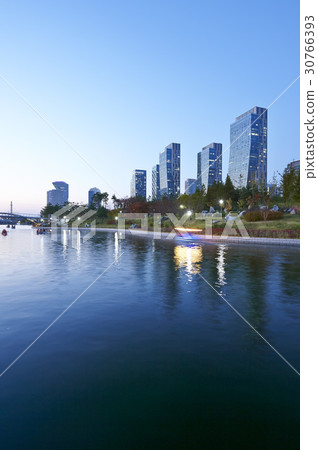 Ihe Tower,Songdo IBS Tower,Thepip Central Park,Central Park,Songdo,Yeonsu-gu,Incheon Ihe Tower,Songdo IBS Tower,Thepip Central Park,Central Park,Songdo,Yeonsu-gu,Incheon 30766393