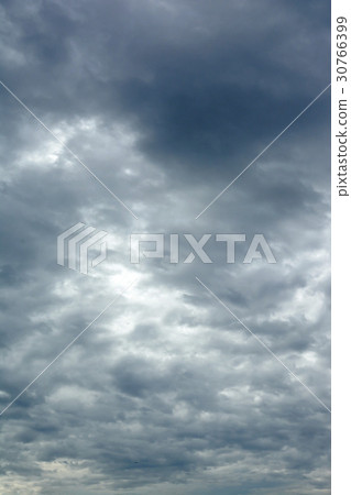 Cloudiness 30766399