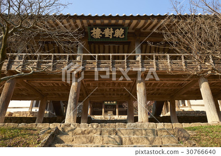 Man Daewoo, Bongsan Seowon (Historic Site No. 260), Andong City, Gyeongbuk Province 30766640