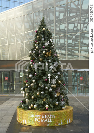 Christmas Tree, IFC Mall, Seoul International Finance Center, Yeouido, Yeongdeungpo-gu, Seoul 30766748