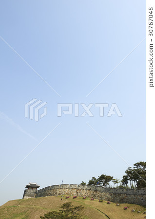 Tohru Fort, Suwon Hwaseong Fortress (Historic Site No.3), Suwon, Gyeonggi 30767048