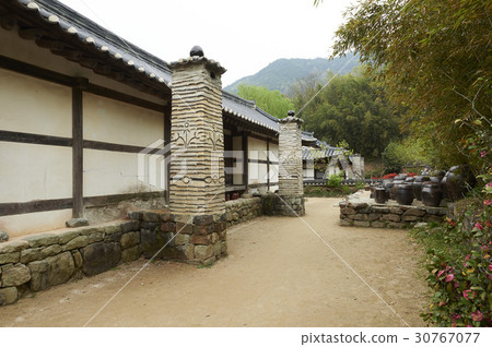 Jang-dok, Choi Jong-pan's house, Yu-Yang-myeon, Hadong-gun, Gyeongnam 30767077
