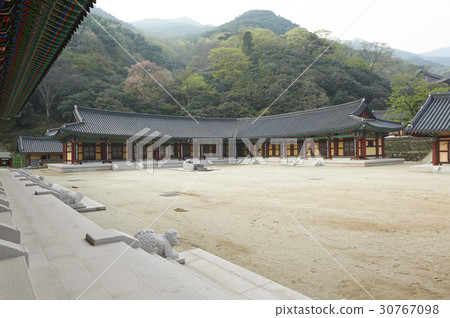 Hwaeomsa (Historic Site No. 505), Jiri Mountain, Gurye-gun, Jeonnam 30767098