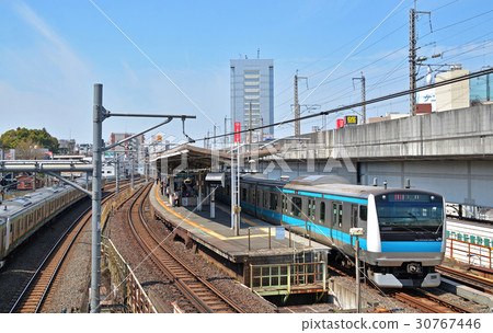 Oji walk: JR Oji station Keihin Tohoku line E233 series 30767446