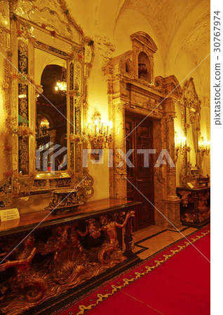 Pellegrino, Sinaia, Romania 30767974