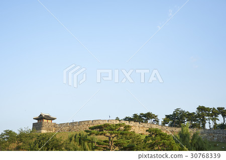 Tohru Fort, Suwon Hwaseong Fortress (Historic Site No.3), Suwon, Gyeonggi 30768339