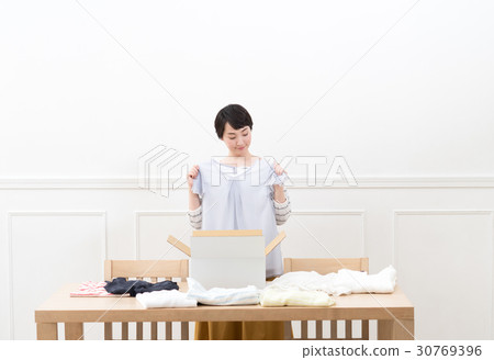 Young lady (mail order) Young lady (mail order) 30769396