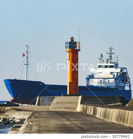 Blue bulk carrier Blue bulk carrier 30770661