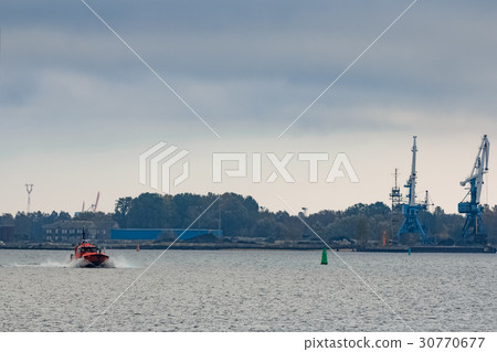 Red pilot ship 30770677