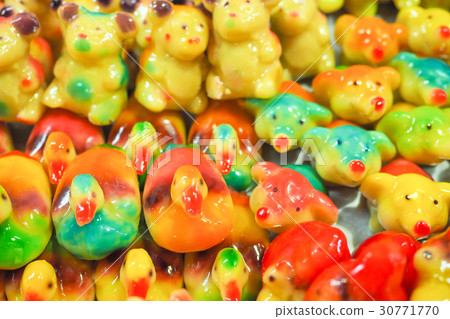 thai dessert called kanom look choup 30771770