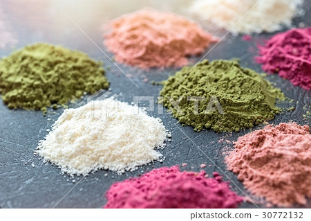 Superfood powders 30772132