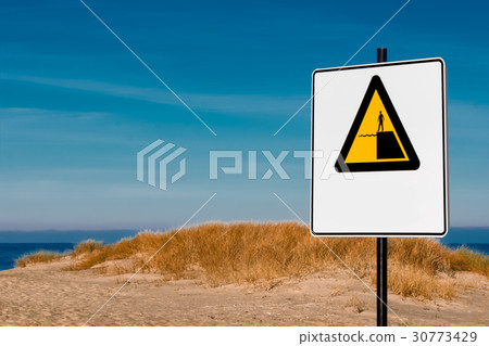 Yellow warning sign Yellow warning sign 30773429
