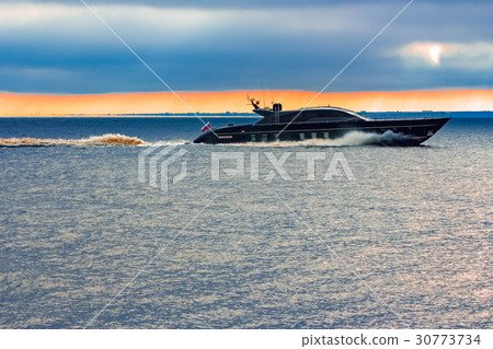 Black elite speed motor boat Black elite speed motor boat 30773734