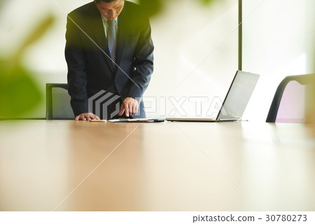 Checking planner Checking planner 30780273
