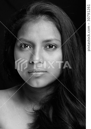 portrait of girl in black and white portrait of girl in black and white 30791261