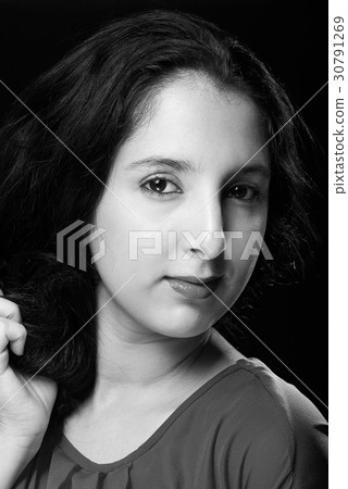 young girl portrait young girl portrait 30791269